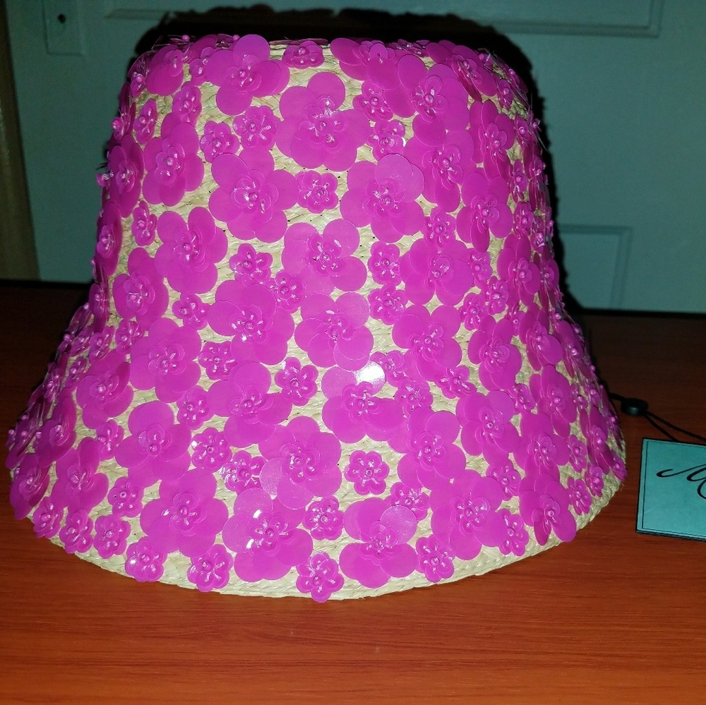 New Kate Spade Daisy Embellish Straw Bucket Hat M